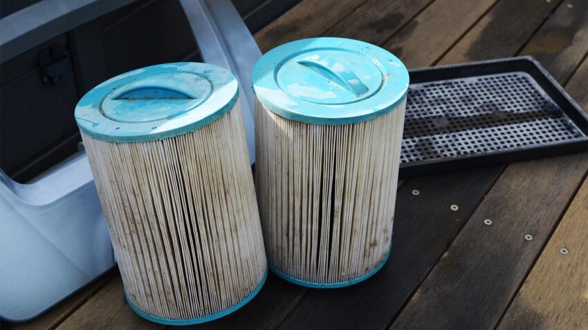 how to clean spa filters